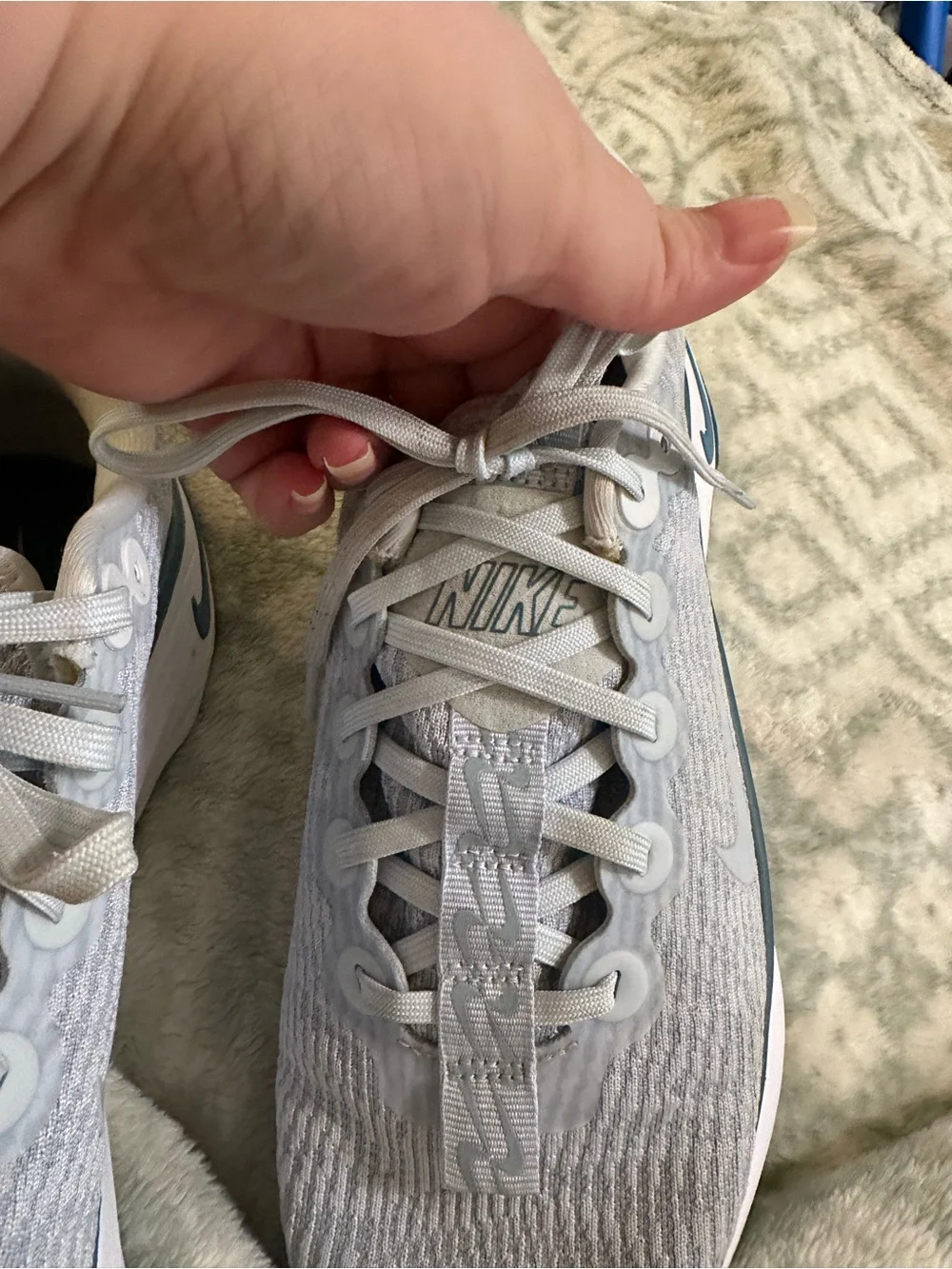 Nike Women's Motiva Light Blue Running Sneakers 10
